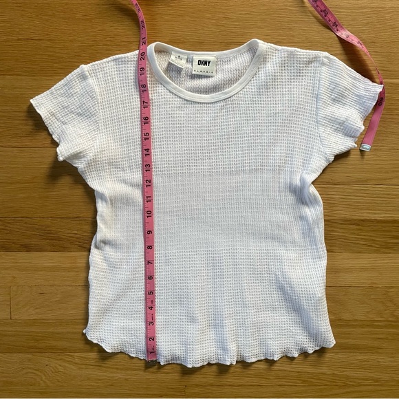 DKNY Classic 100% Cotton White Waffle Tee - Picture 7 of 9